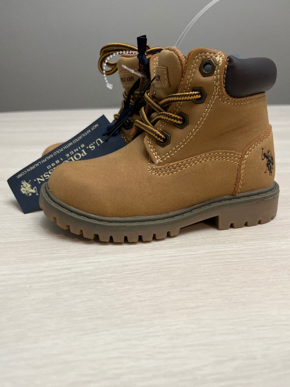 New U.S. Polo Assn. Kids' Tan and Brown Lace-Up Outdoor Boots